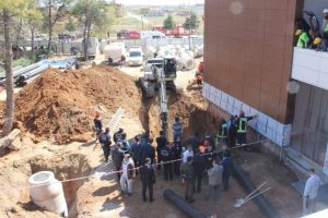 Denizli'de hastane inşaatında g&ouml;&ccedil;&uuml;k: 2 iş&ccedil;i hayatını kaybetti