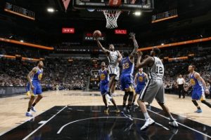 Golden State Warriors'ın i&ccedil; saha serisi 54 ma&ccedil;a &ccedil;ıktı
