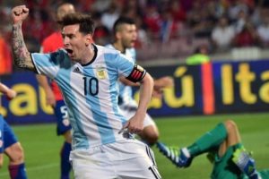 Messi, Arjantin formasıyla 50. gol&uuml;n&uuml; attı