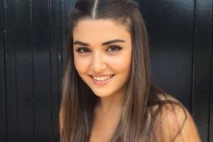 Hande Er&ccedil;el'in peşini bırakmıyorlar..