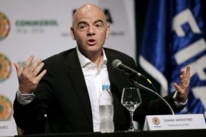 Infantino: "D&uuml;nya Kupası 40 takımla yapılabilir"
