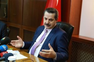 Tartışmalı maaşa y&uuml;zde 70 kesinti!