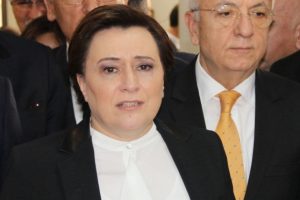Bakan Sarı: İzmir'in &Ccedil;ED raporu eksik
