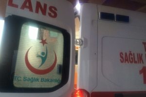 Bardaktaki &ccedil;amaşır suyunu i&ccedil;ti, hastanelik oldu