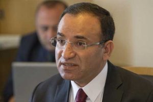 Bozdağ: Kim talimat verdi o hastag'i kaldırdınız