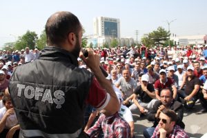Bursa'da TOFAŞ iş&ccedil;isinin hukuk zaferi!