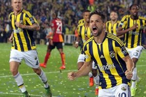 Diego Dubai'ye gitmeye ikna oldu