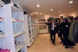 Bitlis'te 'Hayır &Ccedil;arşısı' a&ccedil;ıldı