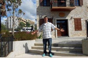 Kazada &ouml;lmese Kuşadası'na yerleşecekti