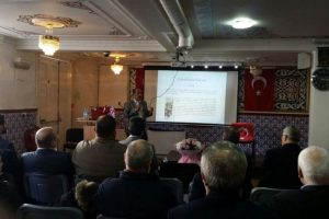 &Ccedil;anakkale Zaferi İngiltere'nin kalbinde anlatıldı