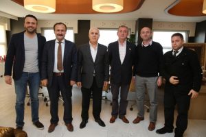 "Kentsel yenileme Bursa'da doğru yapılmıyor!"