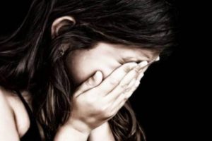 Lice'de ortaokul &ouml;ğretmeni 6 &ouml;ğrenciye tacizden g&ouml;zaltında
