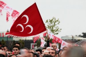MHP'de genel başkanlık i&ccedil;in 5 aday yarışıyor