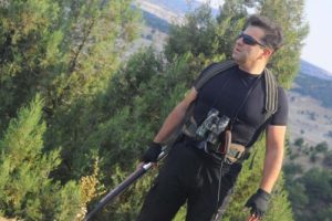 Diş hekimi yaban domuzunun saldırısından kıl payı kurtuldu
