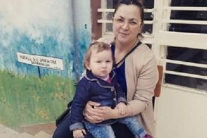 &Uuml;zerine televizyon d&uuml;şen 1.5 yaşındaki &ccedil;ocuk hayatını kaybetti