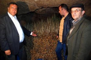 Ge&ccedil;en yıl 5 liraya &ccedil;ıkan patates, depoda 20 kuruşa d&uuml;şt&uuml;
