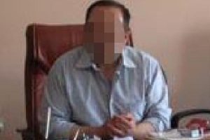 &Ouml;ğrencisiyle ilişkiye giren &ouml;ğretmene 5 yıl 9 ay hapis