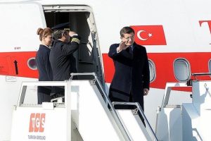 Başbakan Davutoğlu Diyarbakır'da