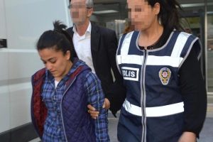 PKK'ya katılmak i&ccedil;in bindiği otob&uuml;ste yakalandı