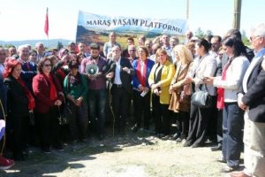 CHP'den konteyner kente karşı &ccedil;ıkan Sivriceh&ouml;y&uuml;kl&uuml;lere destek ziyareti