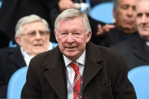 Alex Ferguson: "Louis van Gaal'ın arkasında durulmalı"