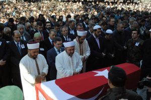 Kardeşinden sonra oğlunu şehit verdi