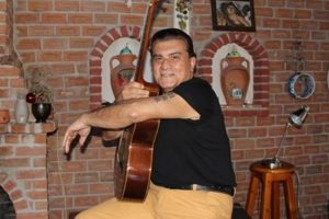 &Uuml;nl&uuml; şarkıcı Aydın Tansel hayatını kaybetti