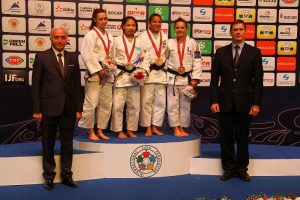Grand Prix'in ilk g&uuml;n&uuml;nde T&uuml;rkiye'ye 3 madalya