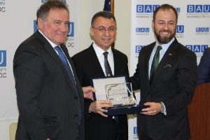 ABD'de AFAD'a Suriyeli sığınmacılar i&ccedil;in &ouml;d&uuml;l