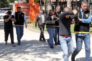 Hamile eşe işkenceyle, 15 yaşındaki &ccedil;ocuğa uyuşturucuyla fuhuş!