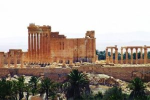 Palmira'da toplu mezar bulundu