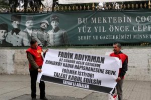 Galatasaray'da eylem yapan iki kişi g&ouml;zaltına alındı