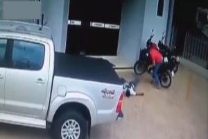 Soygun i&ccedil;in girdikleri fabrikadan cesetleri &ccedil;ıktı