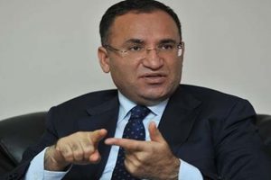 Bakan Bozdağ: Muhaliflik değil hamakatlık