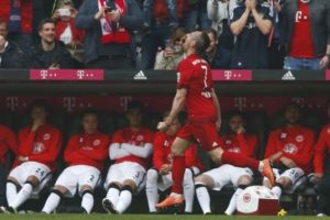 Bayern M&uuml;nih tek attı