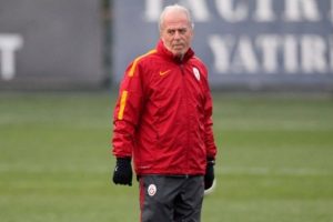 B&uuml;y&uuml;ka: "Mustafa Denizli kandırıldı"