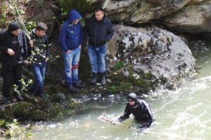 K&ouml;pr&uuml;den ırmağa d&uuml;şen kadının cesedi bulundu