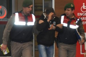 Bursa'da su&ccedil; makinası firari nefes kesen operasyonla yakalandı!