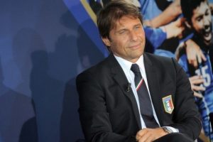 Chelsea Kul&uuml;b&uuml; Antonio Conte'yi resmen a&ccedil;ıkladı
