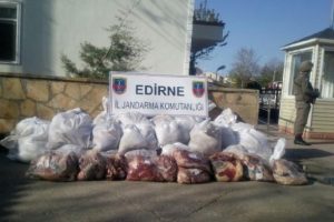 Edirne'de 1 ton 310 kilo ka&ccedil;ak et ele ge&ccedil;irildi