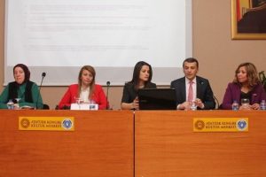 Ak Parti Milletvekilleri Bursa'da teşkilat ve vatandaşla buluşuyor