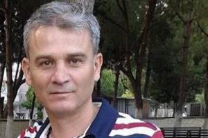 Polis memuru tabancasıyla intihar etti