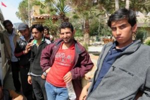 &Ccedil;anakkale'de 45 m&uuml;lteci yakalandı