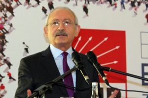 "Cumhuriyetin kurucu değerlerine d&ouml;nme ihtiyacı var"