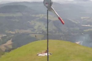 Halka a&ccedil;ık alanda seks pahalıya patladı
