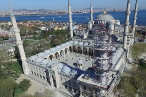 Sultan Ahmet Camii'ndeki restorasyon havadan g&ouml;r&uuml;nt&uuml;lendi
