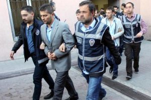 Kayseri'de halk otob&uuml;s&uuml; bilet yolsuzluğu ş&uuml;phelileri adliyede
