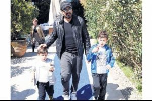 Emre Altuğ Dalyan yolcusu...