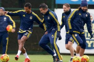 Fenerbah&ccedil;e'de yıldız futbolculara &uuml;ltimatom