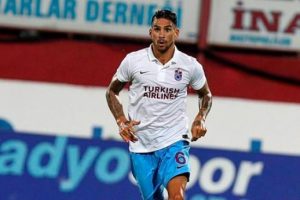Bursaspor, eski Trabzonsporlu Medjani'ye talip oldu